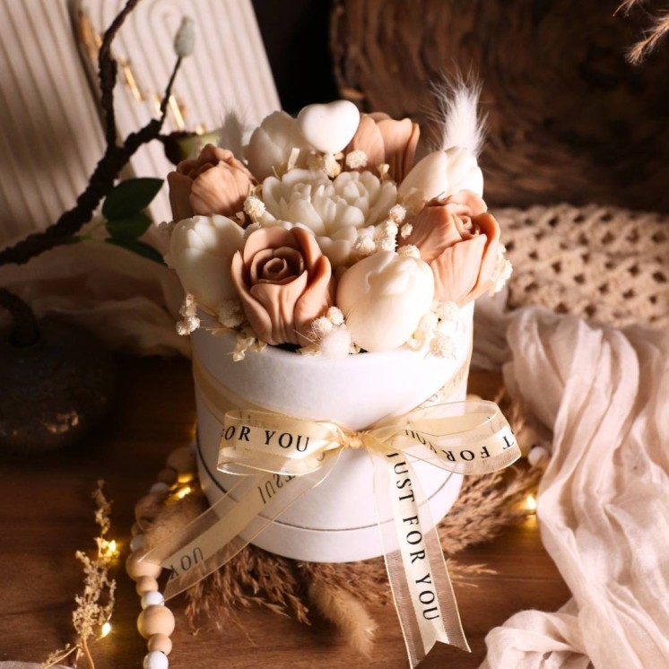 Grand Bouquet Lotus Blanc Coton